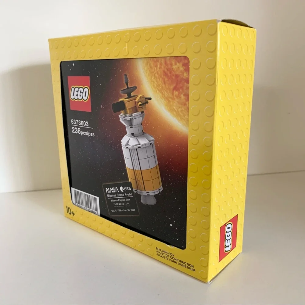 Lego exclusive Ulysses space probe